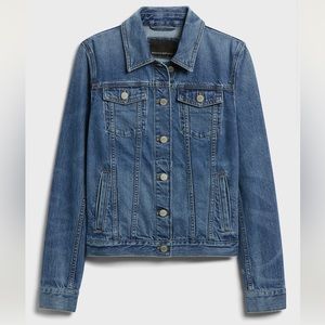 NWT Banana Republic Essential Jean Denim Jacket Medium Wash Sz S